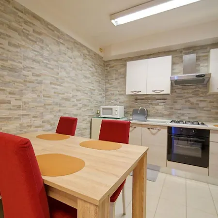 Destiny 12 Borgo Trento Apartament *