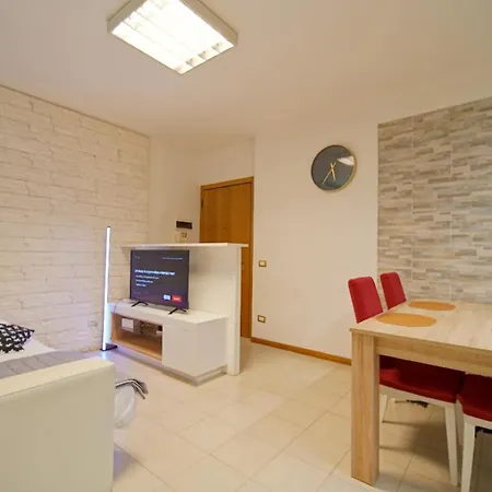 Destiny 12 Borgo Trento Apartament *
