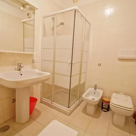 Destiny 12 Borgo Trento Apartment